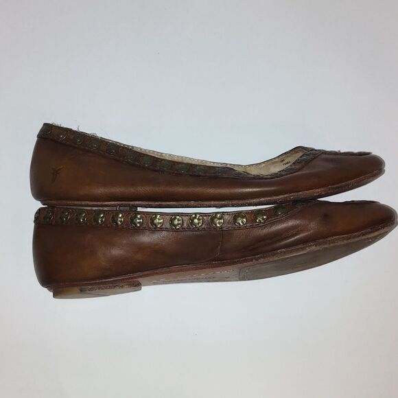 Frye Emma Honeycomb Studded Flats size 8 - Picture 3 of 9